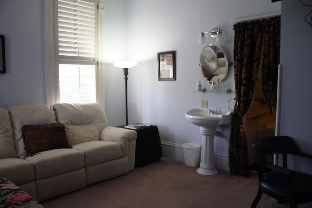 Bed and Breakfast Angel'S Nest Weatherford Habitación foto