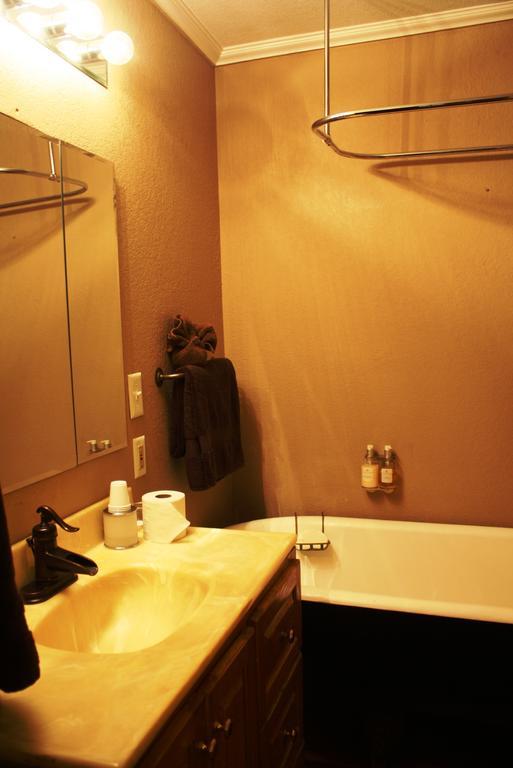 Bed and Breakfast Angel'S Nest Weatherford Habitación foto